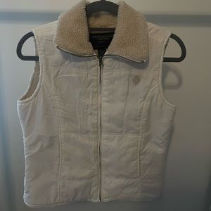 American Eagle puffer vest